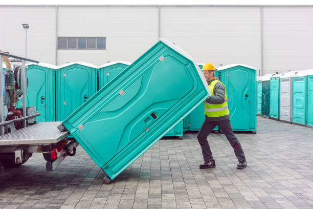 Best Portable bathroom rental  in Fruitland Park, FL